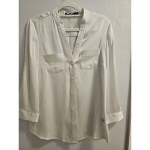 Women The Limited Ivory Button Down Blouse Business Casual VNeck Work shirt sz S
